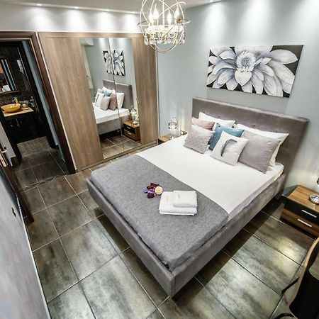 One Of A Kind Luxury Apartment In City Center Near Helexpo Θεσσαλονίκη Εξωτερικό φωτογραφία