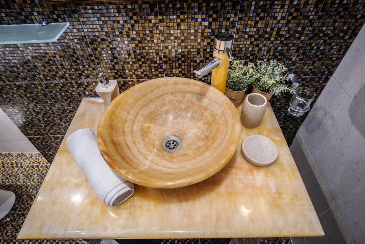 One Of A Kind Luxury Apartment In City Center Near Helexpo Θεσσαλονίκη Εξωτερικό φωτογραφία